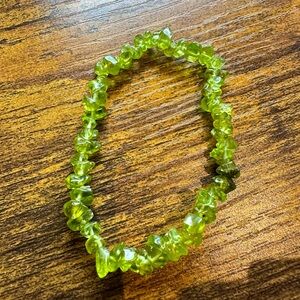 Nature Peridot Bracelet